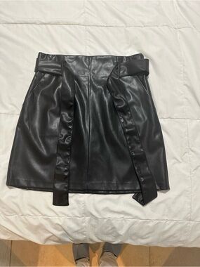 Banana Republic Black Faux Leather Tie-Waist Mini Skirt